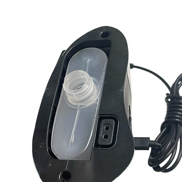 Disney Parks Skunk Petunia Flower Diffuser Bambi TESTED/ WORKING - Picture 5 of 15